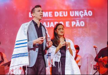Casal de pastores do Recife ocupa Cargo de Diretor de Imprensa Fantasma em Gravatá aponta Dr Heverton após investigação. Confira: